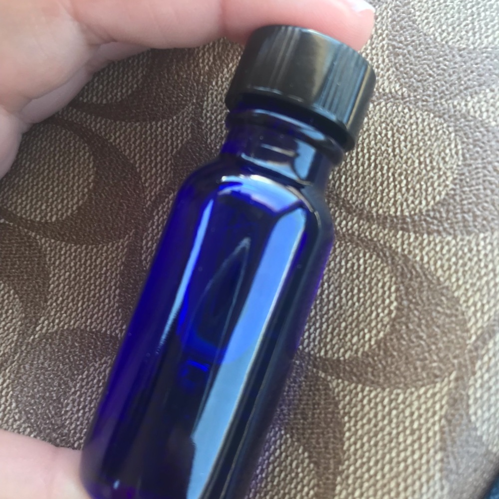 pheromones - Picture 2 of 4